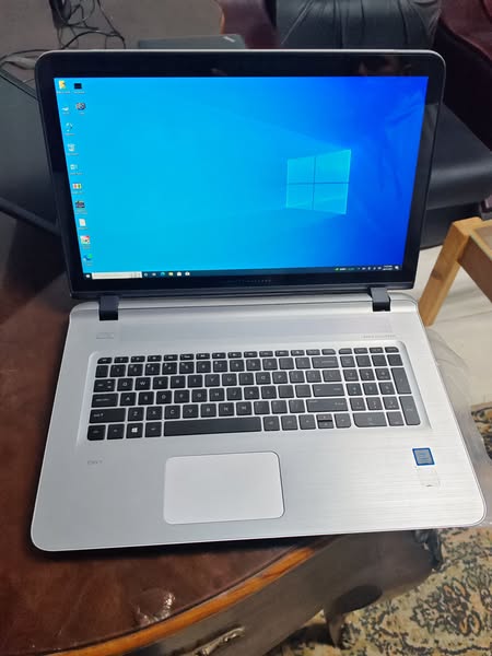 Hp envy m7 noteBook 17