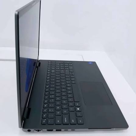 Dell Precision 7670 | Core i7-12850HX 12th Gen | 32GB RAM | 512GB SSD | NVIDIA RTX A2000 8GB | 16in WUXGA - Image 3 - Micro System